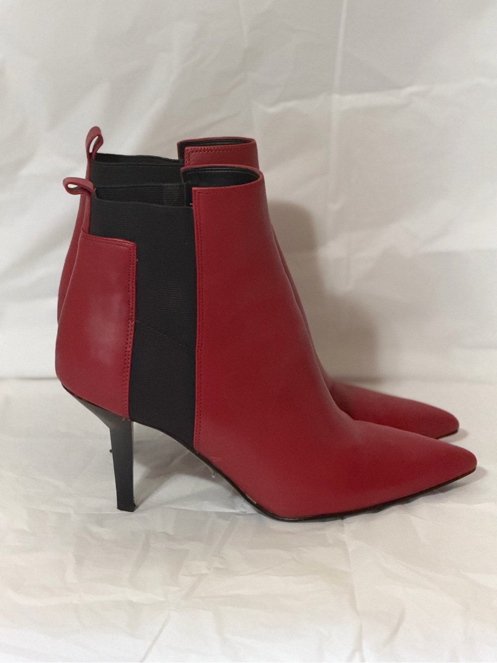 Kendall & Kylie Red Pointed Toe Ankle Boots with Black Elastic Panels